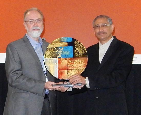 Bill Read receives Leadership Award at DAC 2015